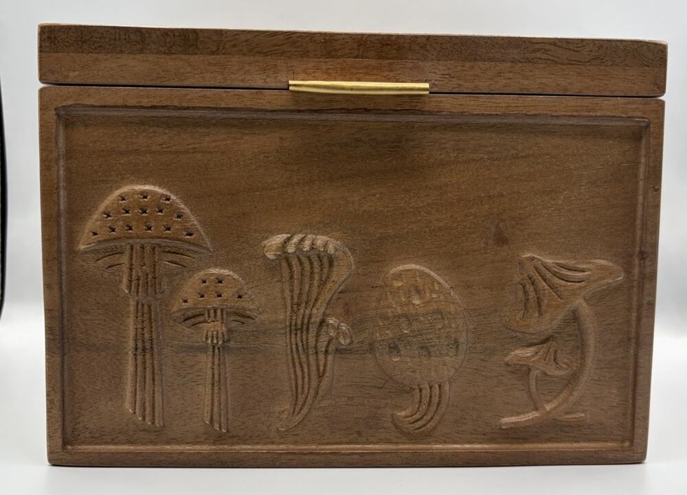 Anthropologie Terrain Mushroom Seed Storage Wooden Box